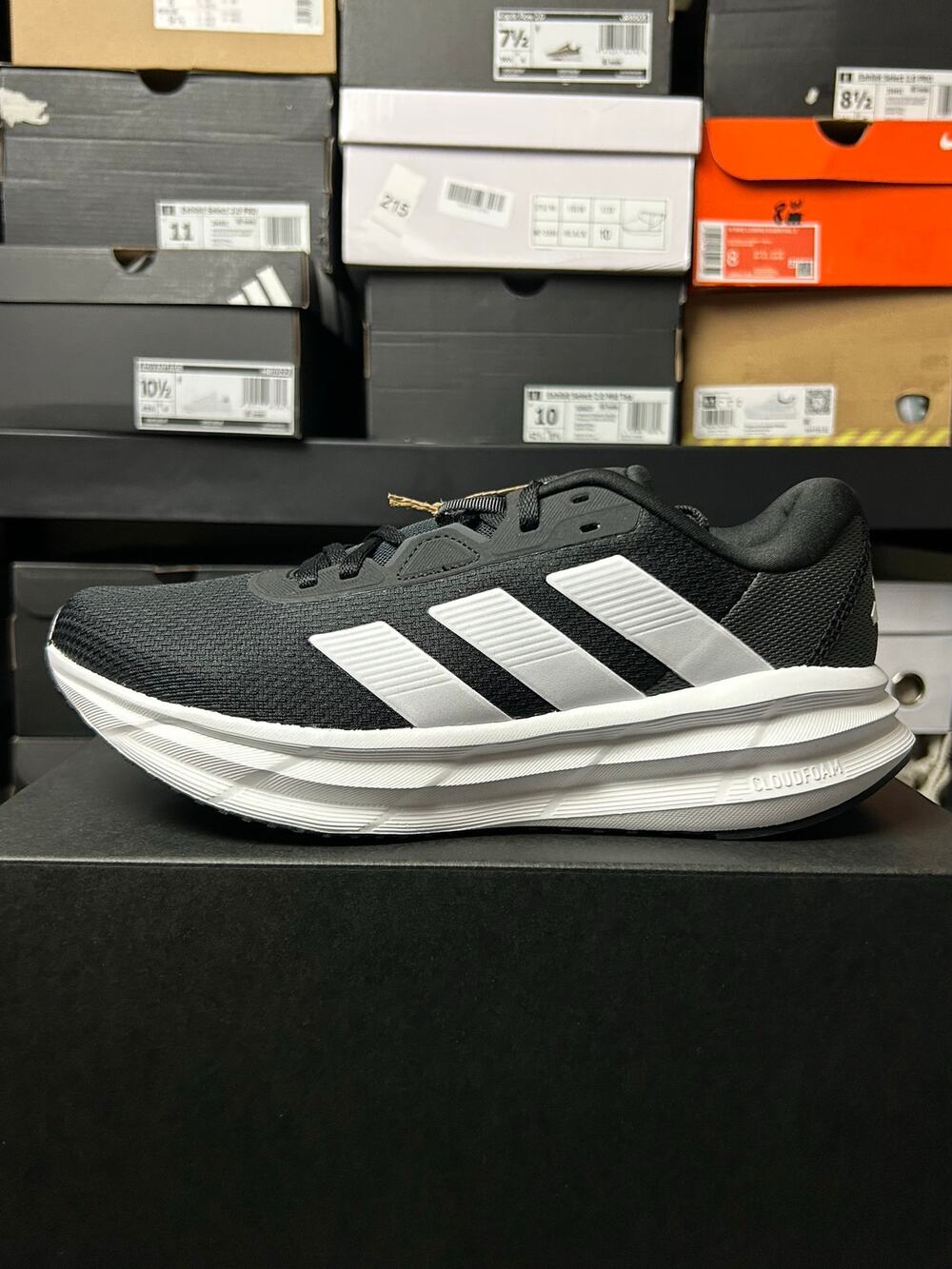 adidas Galaxy 7 Women’s Core Black / $60 Retail!! / Size 9.5 / Brand New!